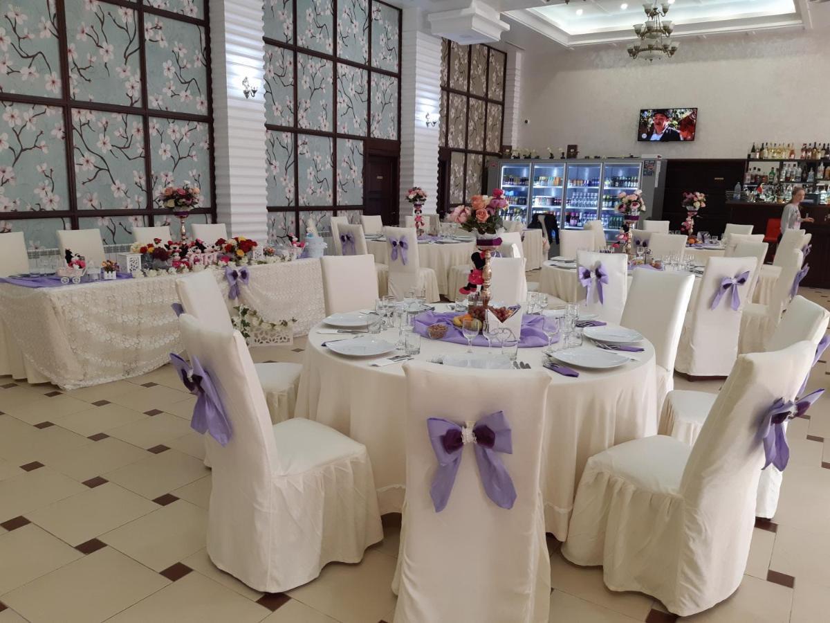 Hotel Ro&Mario Barlad Bîrlad المظهر الخارجي الصورة