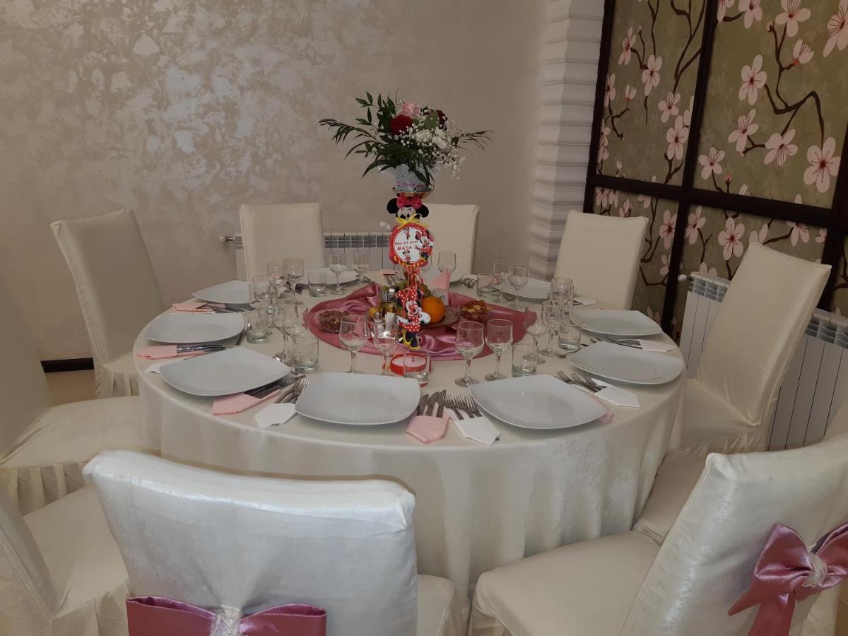 Hotel Ro&Mario Barlad Bîrlad المظهر الخارجي الصورة