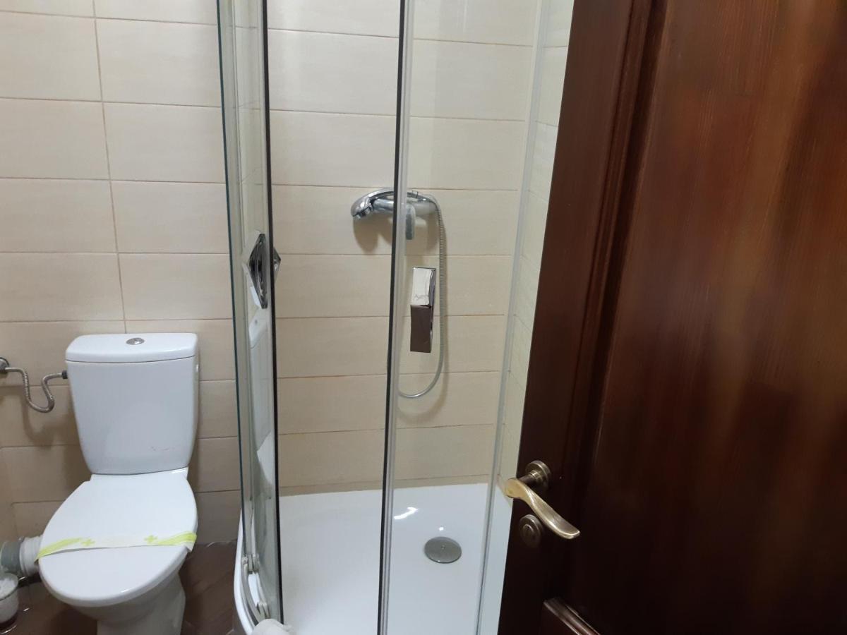 Hotel Ro&Mario Barlad Bîrlad المظهر الخارجي الصورة