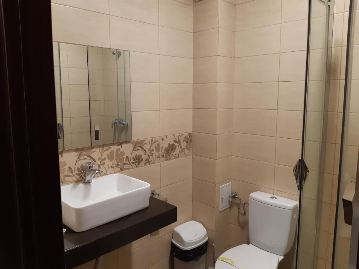 Hotel Ro&Mario Barlad Bîrlad المظهر الخارجي الصورة